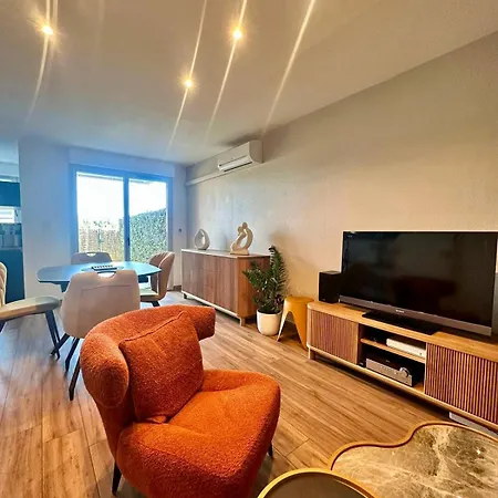 Elegant Pour Deux Saint-Esteve (Pyrenees-Orientales)